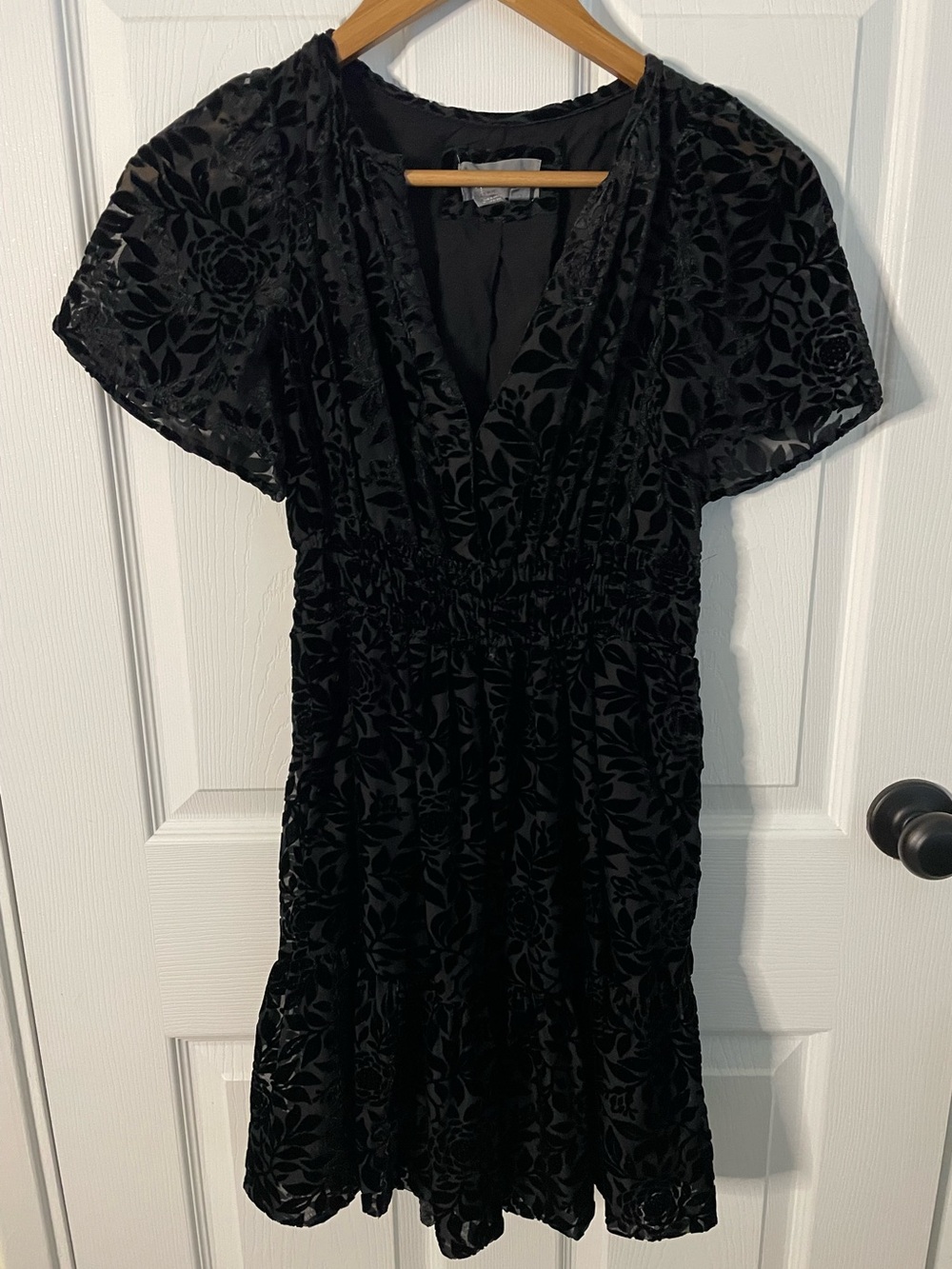 Anthropologie The Somerset Velvet Mini Dress Black Floral Burnout XXS - Like New